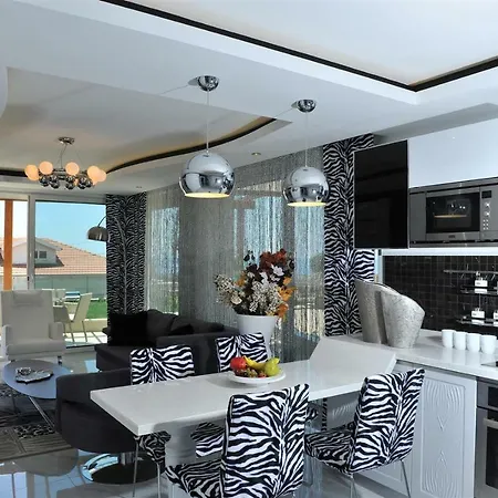 Apartment Admiral Delux 1+1 Toslak